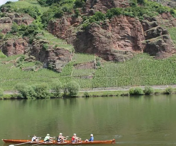 Moselblick Mit Kostenfreien Oepnv-ticket *