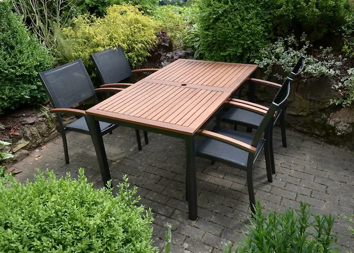 Moselblick Mit Kostenfreien Oepnv-ticket * Uerzig