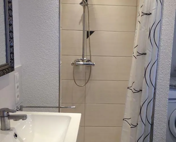 Moselblick Mit Kostenfreien Oepnv-ticket Holiday home Uerzig